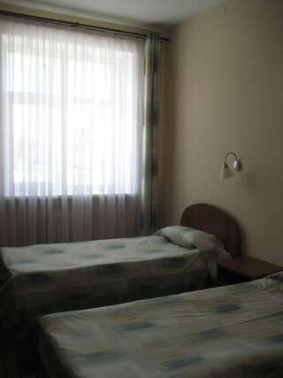 Гостиница Каргополь Каргополь Стандартный двухместный номер с 2 отдельными кроватями-2
