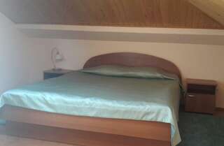 Гостиница Каргополь Каргополь Номер улучшенный с 1 двуспальной кроватью-3